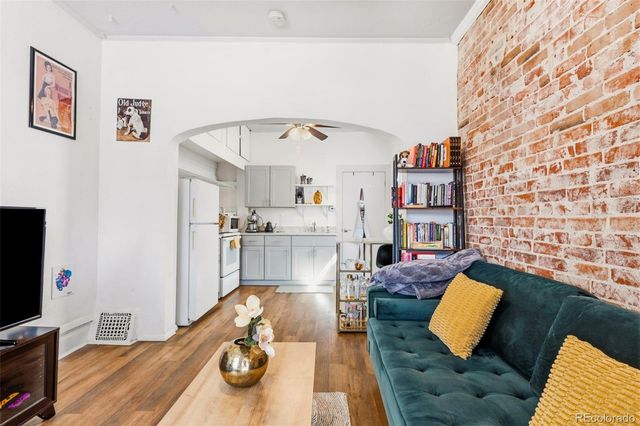 324 S Logan Street, Denver, CO 80209