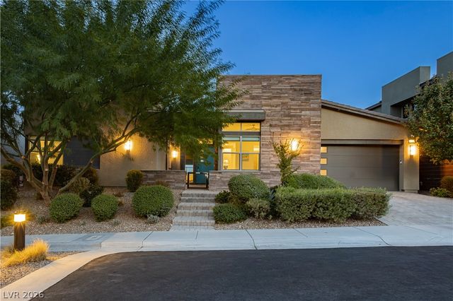 6710 Azimuth Court, Las Vegas, NV 89135