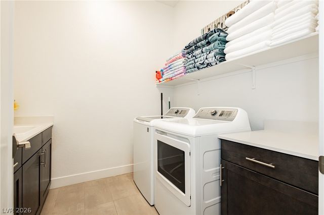 6710 Azimuth Court, Las Vegas, NV 89135