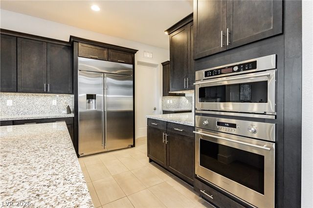 6710 Azimuth Court, Las Vegas, NV 89135