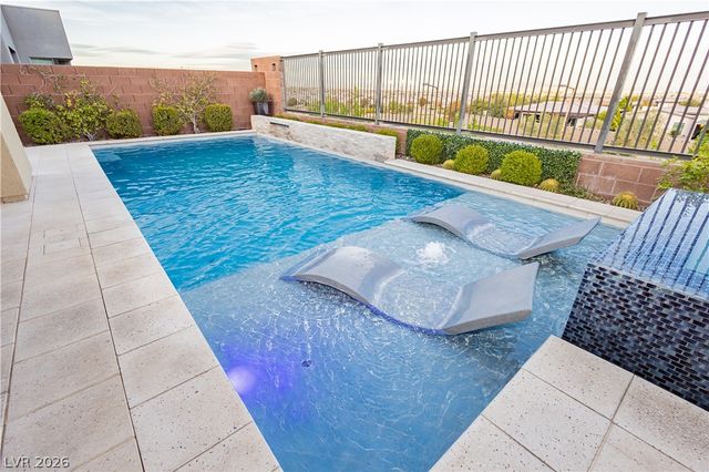 6710 Azimuth Court, Las Vegas, NV 89135