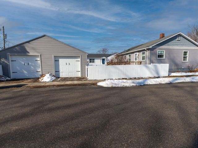 903 W Grove Street, Rensselaer, IN 47978