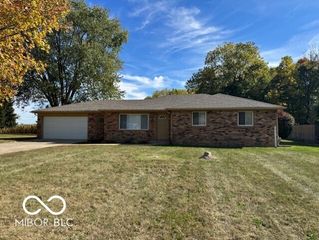 5630 S Cladwell Drive, Pendleton, IN 46064