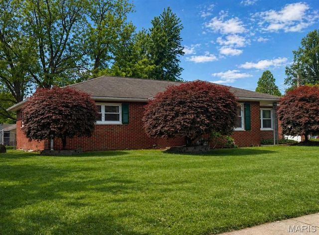 2296 Gary Avenue, Granite City, IL 62040
