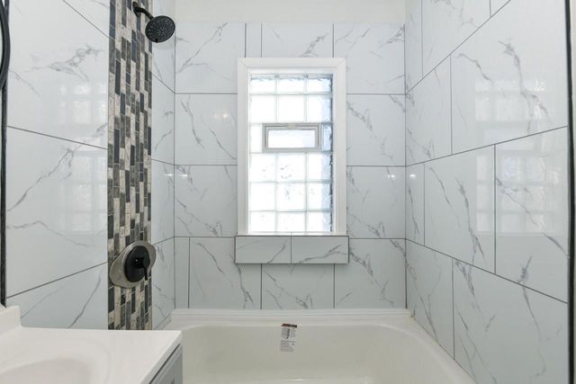 5327 W Wright STREET, Milwaukee, WI 53210