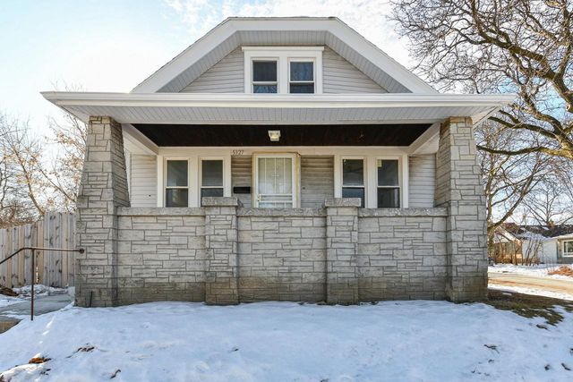 5327 W Wright STREET, Milwaukee, WI 53210