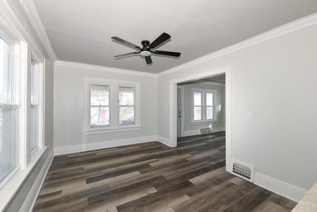 5327 W Wright STREET, Milwaukee, WI 53210