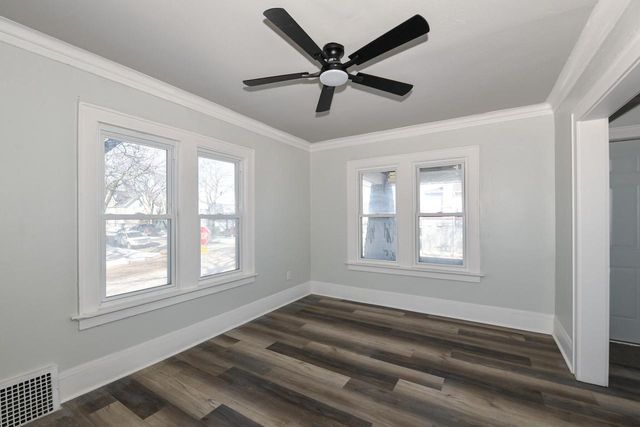 5327 W Wright STREET, Milwaukee, WI 53210