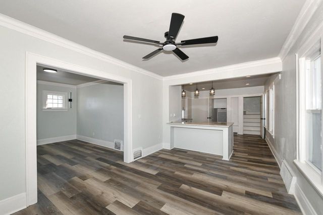 5327 W Wright STREET, Milwaukee, WI 53210