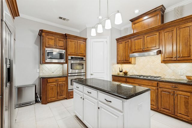 3115 Kimberlee Lane, Highland Village, TX 75077
