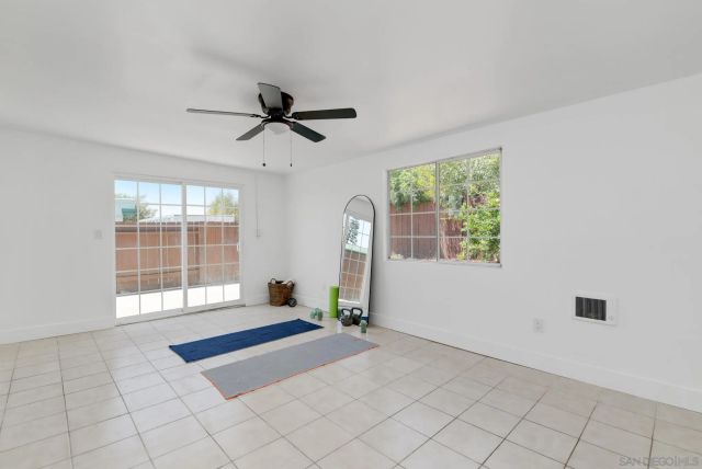 93 Bishop St, Chula Vista, CA 91911