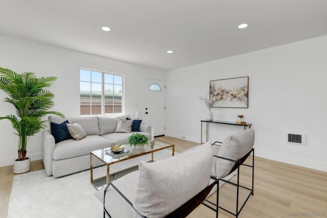 93 Bishop St, Chula Vista, CA 91911
