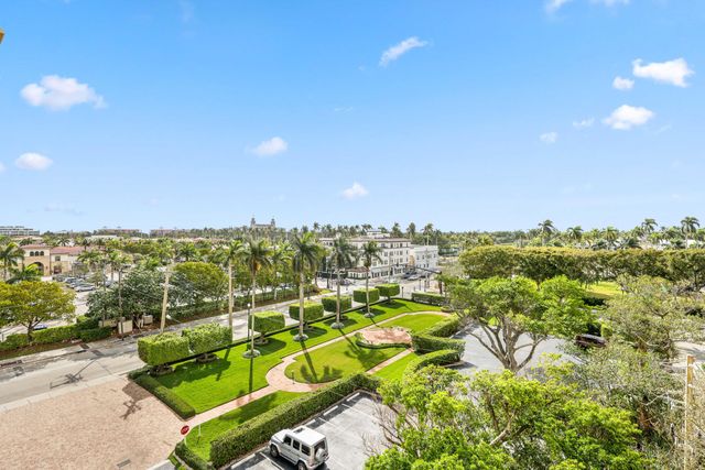 150 Bradley Place 415, Palm Beach, FL 33480