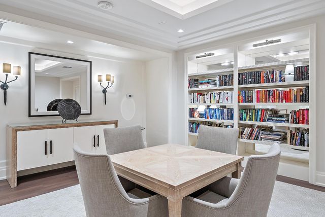 150 Bradley Place 415, Palm Beach, FL 33480