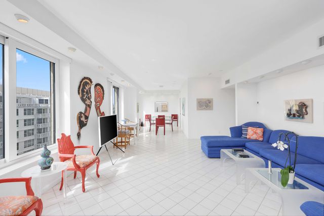 150 Bradley Place 415, Palm Beach, FL 33480