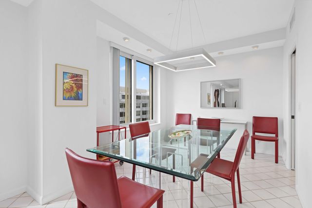 150 Bradley Place 415, Palm Beach, FL 33480