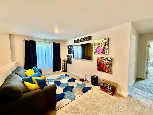 692 NE Turtleback Trail, Port St. Lucie, Port St Lucie, FL 34983