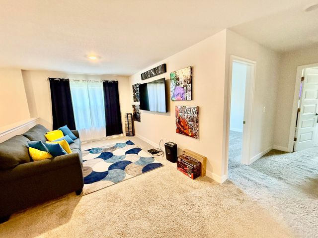 692 NE Turtleback Trail, Port St. Lucie, Port St Lucie, FL 34983