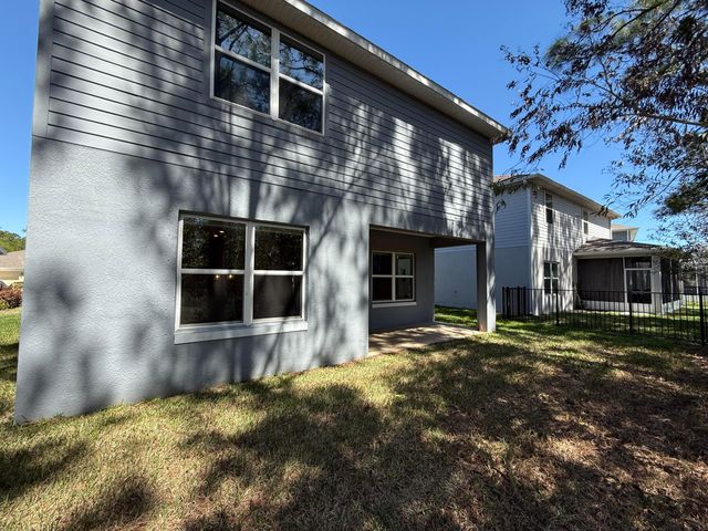 692 NE Turtleback Trail, Port St. Lucie, Port St Lucie, FL 34983