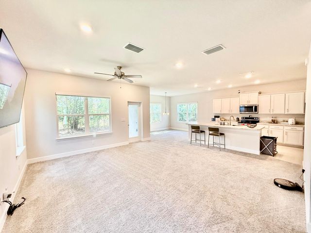 692 NE Turtleback Trail, Port St. Lucie, Port St Lucie, FL 34983