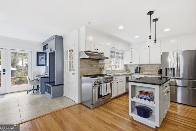 2993 Dale Drive, Atlanta, GA 30305