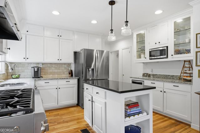 2993 Dale Drive, Atlanta, GA 30305