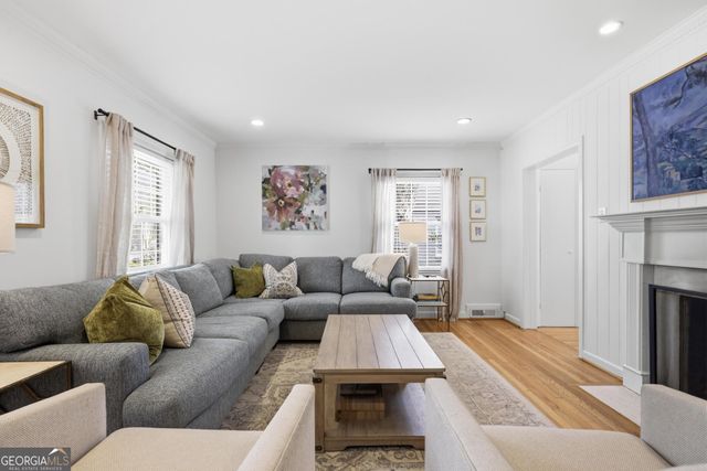 2993 Dale Drive, Atlanta, GA 30305