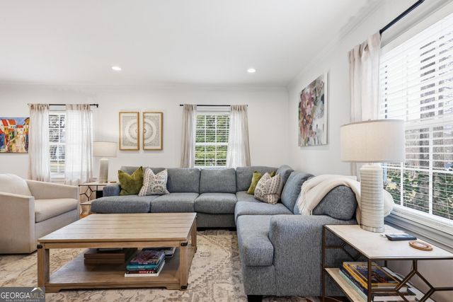 2993 Dale Drive, Atlanta, GA 30305