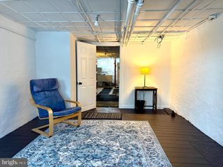 1212 COX ST, Baltimore, MD 21211