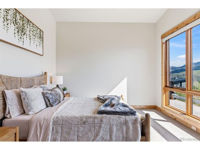 83 Mckay Pl, Silverthorne, CO 80498