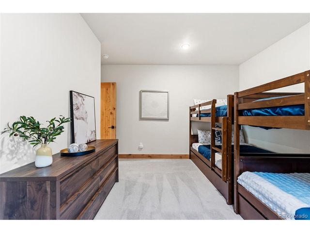 83 Mckay Pl, Silverthorne, CO 80498