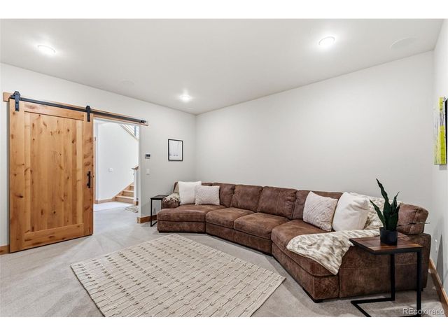 83 Mckay Pl, Silverthorne, CO 80498