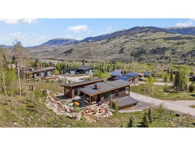 83 Mckay Pl, Silverthorne, CO 80498