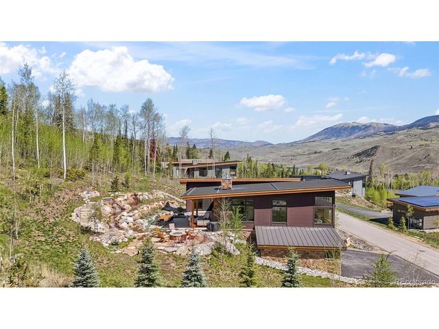 83 Mckay Pl, Silverthorne, CO 80498