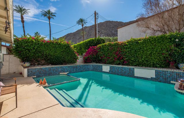 46555 Cameo Palms Drive, La Quinta, CA 92253