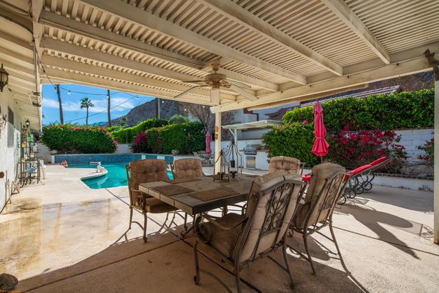 46555 Cameo Palms Drive, La Quinta, CA 92253