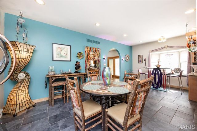 210 E Fairway Drive, Belleville, IL 62223