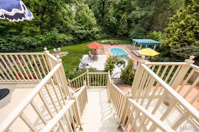210 E Fairway Drive, Belleville, IL 62223