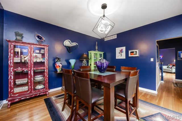 210 E Fairway Drive, Belleville, IL 62223