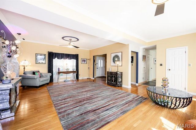 210 E Fairway Drive, Belleville, IL 62223