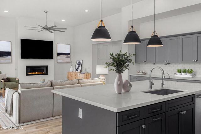 5534 E ALAN Lane, Paradise Valley, AZ 85253