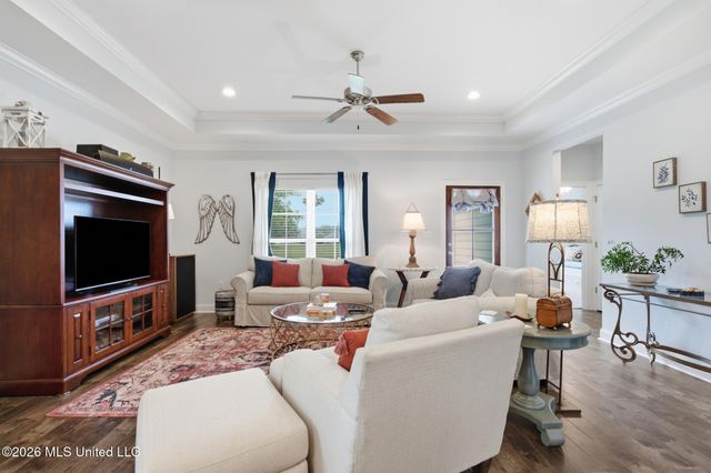 468 Legacy Boulevard, Hattiesburg, MS 39402