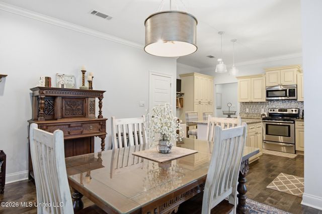 468 Legacy Boulevard, Hattiesburg, MS 39402