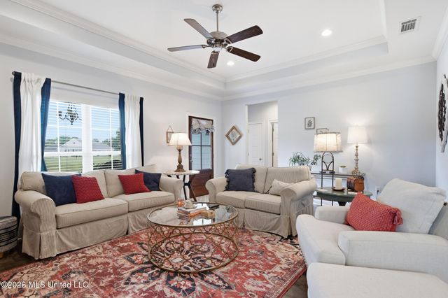 468 Legacy Boulevard, Hattiesburg, MS 39402