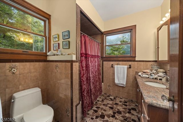 761 Backhus Estate Rd, Lebanon Twp., NJ 08826