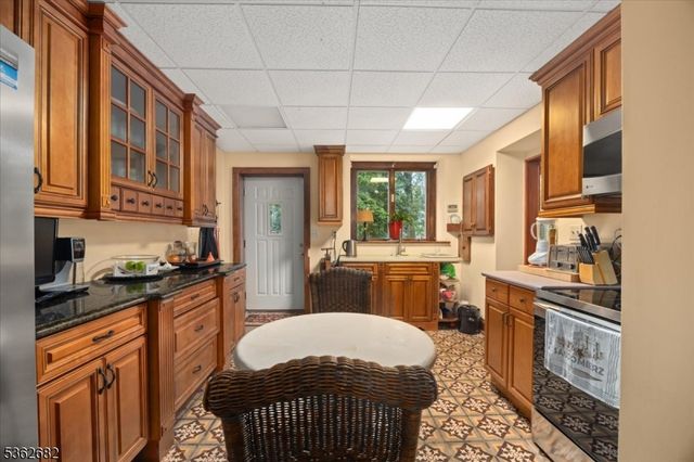 761 Backhus Estate Rd, Lebanon Twp., NJ 08826