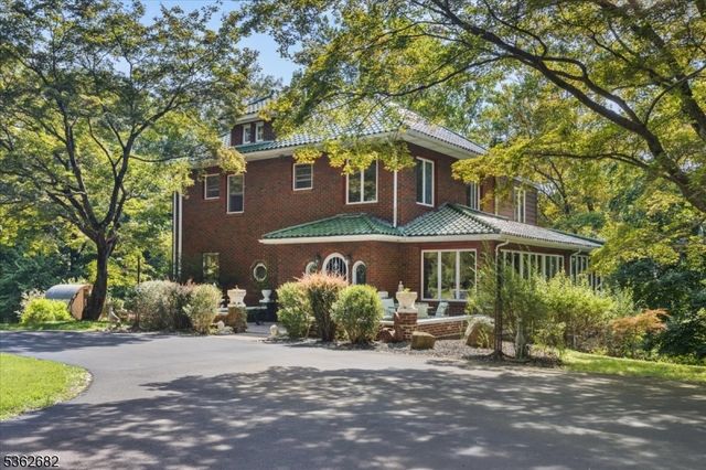 761 Backhus Estate Rd, Lebanon Twp., NJ 08826