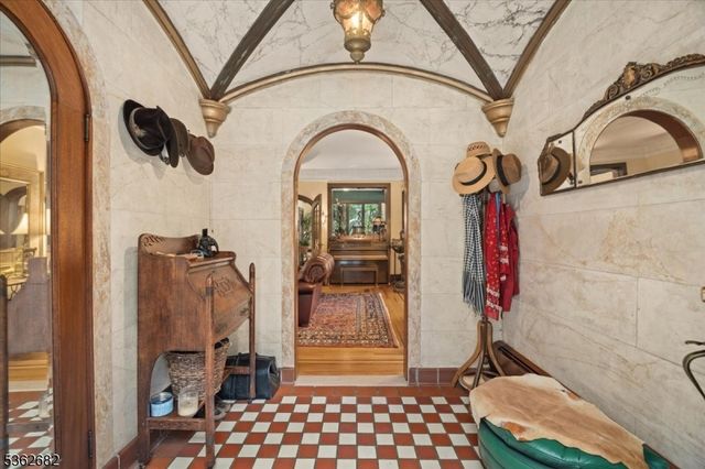 761 Backhus Estate Rd, Lebanon Twp., NJ 08826