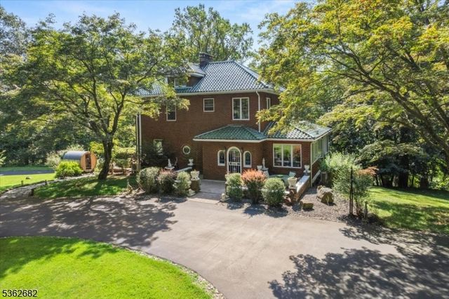761 Backhus Estate Rd, Lebanon Twp., NJ 08826