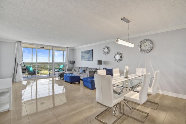 3520 Oaks Way 1010, Pompano Beach, FL 33069